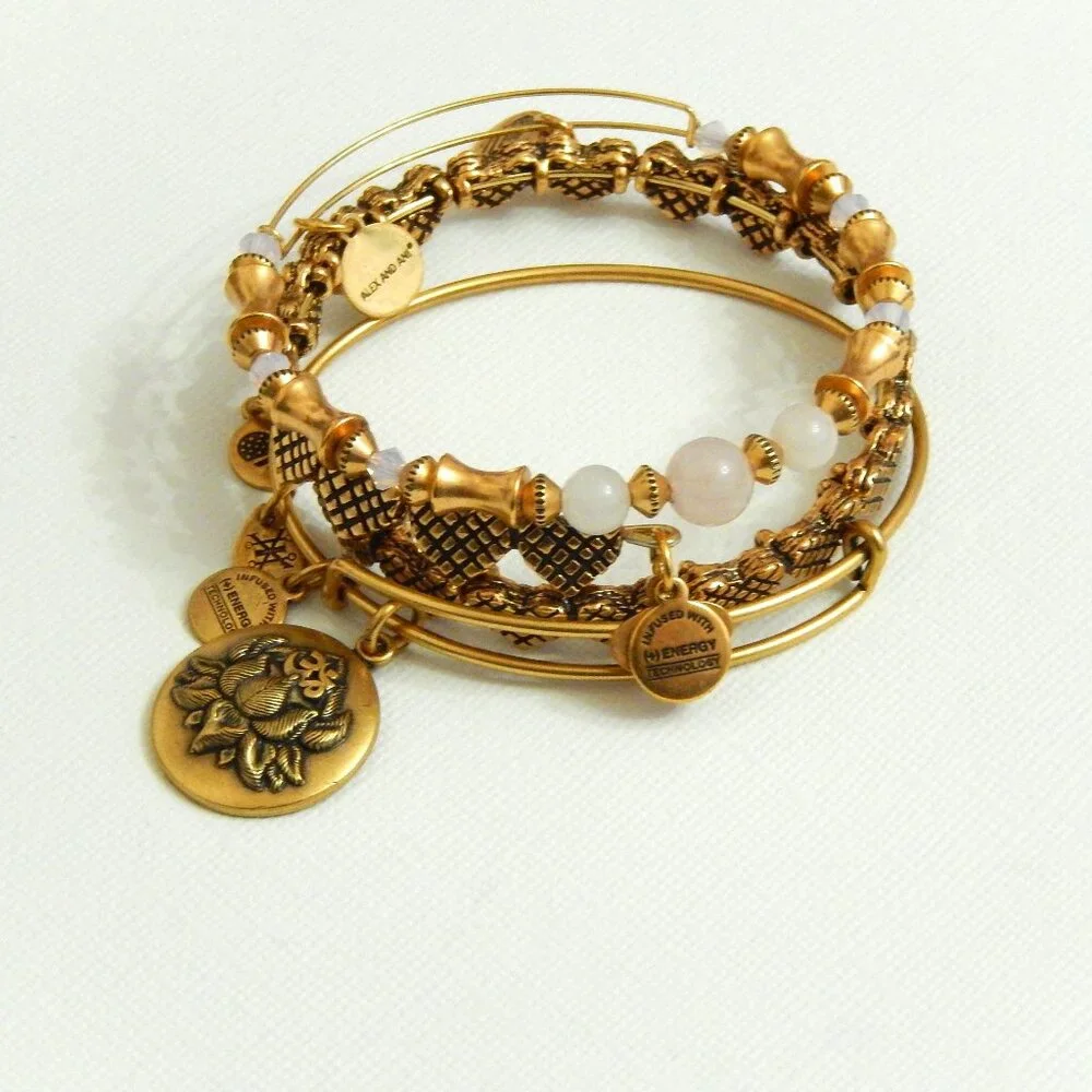 Alex and Ani 3 Pc Bracelet Set Rose Gold Hearts Lotus Peace Petals Rose Quartz